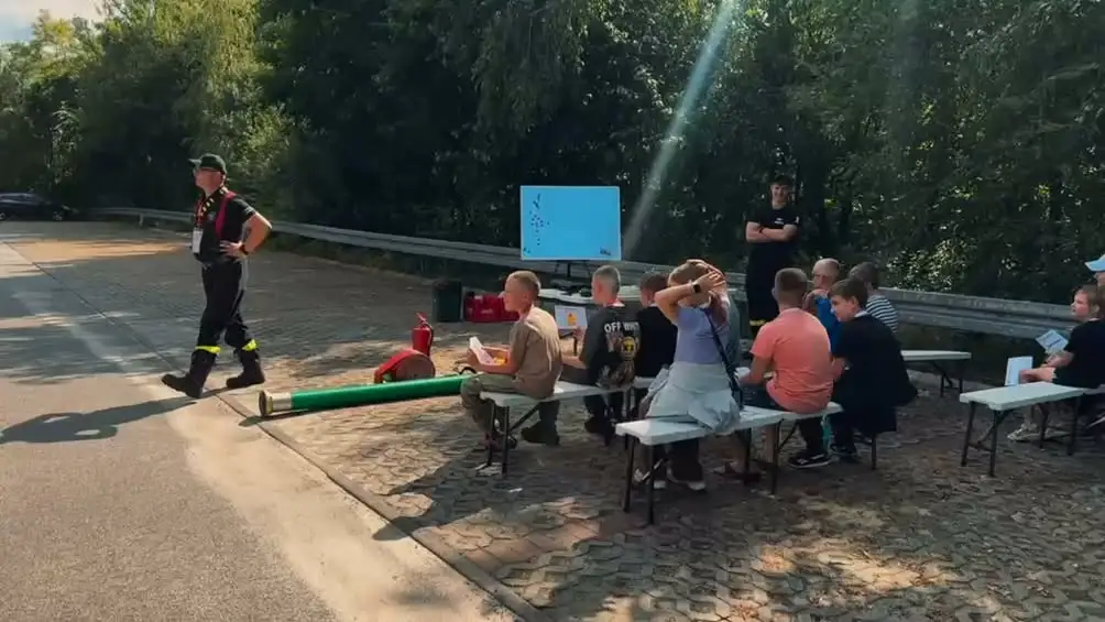 Wakacje z OSP Mikstat: drugie spotkanie pełne wodnych atrakcji