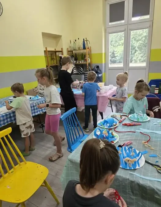Warsztaty Zakręconych Twórczo: dzieci tworzyły mini akwaria