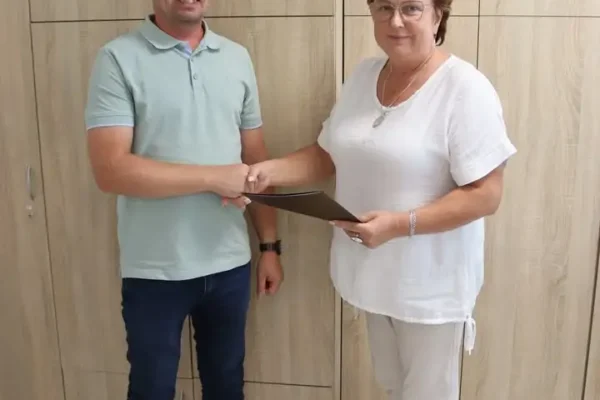 Gmina Doruchów podpisała umowę na budowę i remont dróg za ponad 1,1 mln zł