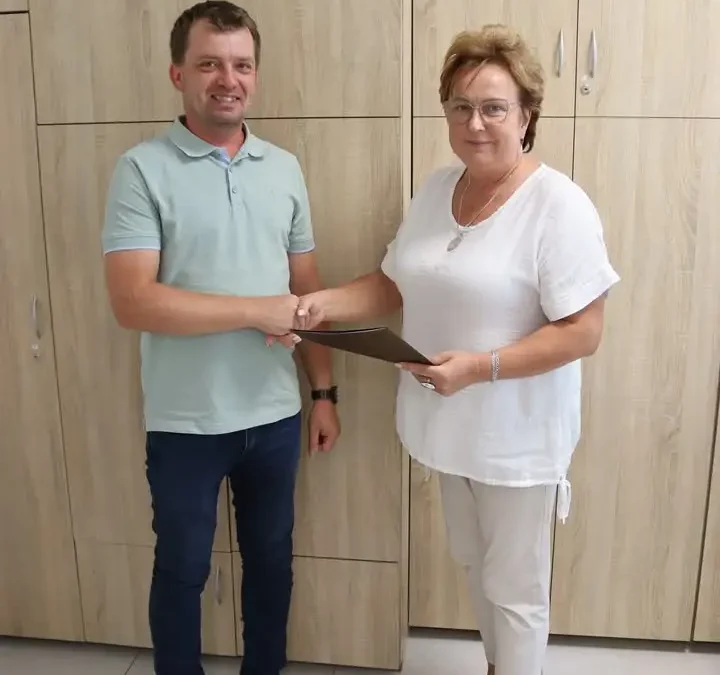 Gmina Doruchów podpisała umowę na budowę i remont dróg za ponad 1,1 mln zł