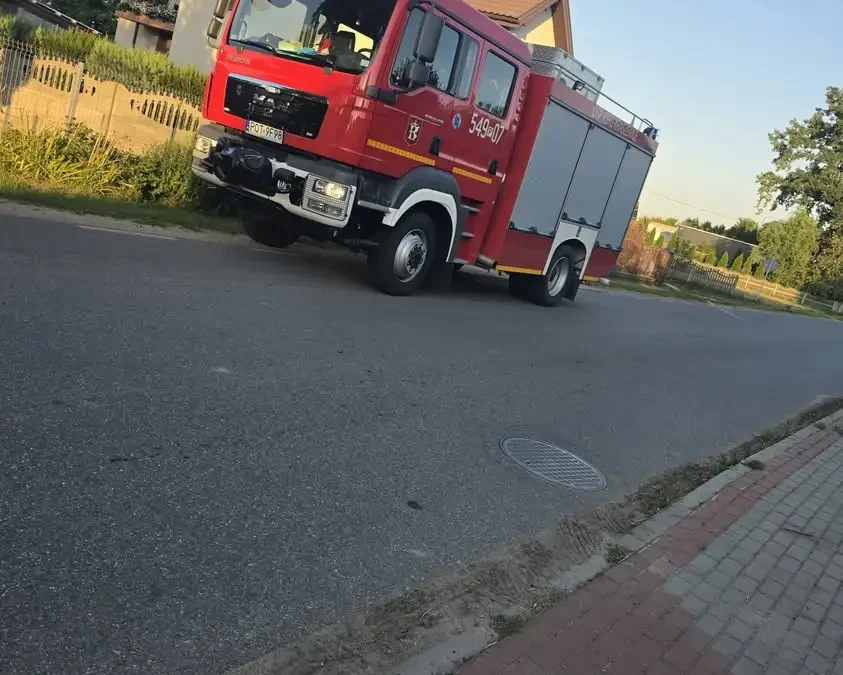 Pożar przy ul. Kaliskiej w Kraszewicach – działania OSP KSRG Kraszewice