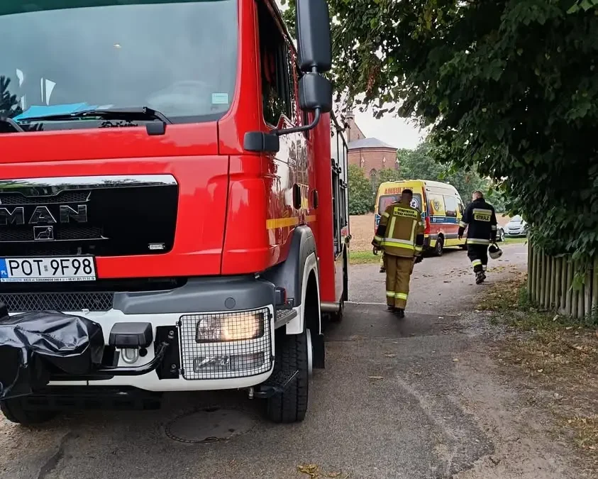 OSP Kraszewice zadysponowane do pomocy ZRM przy osobie poszkodowanej