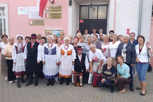 Muzyczne popołudnie z Doruchowianami w Grabowie – tradycja ludowa Południowej Wielkopolski