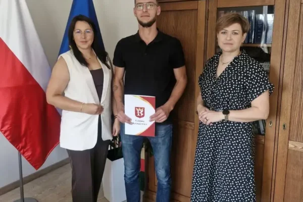Racławice: Umowa na remont sali podpisana