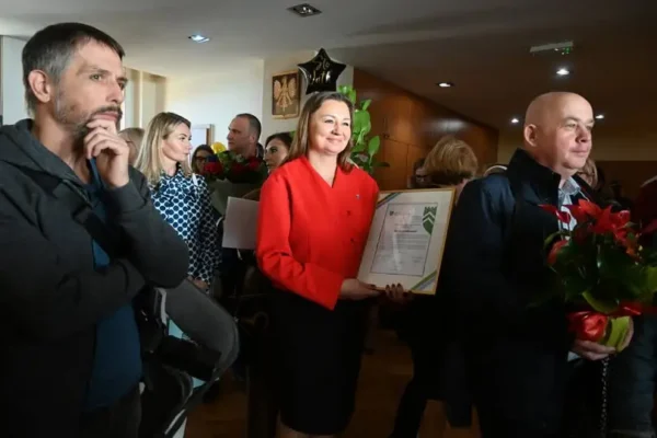 Biblioteka Publiczna w Ostrzeszowie świętowała 80-lecie działalności