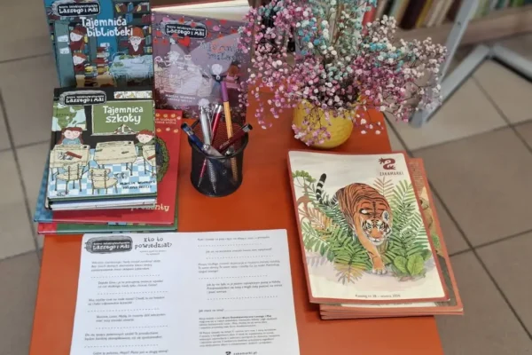 Interaktywna wystawa „Lasse i Maja. Kto to powiedział?” w bibliotece w Kraszewicach