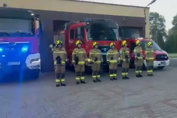 Strażacy z OSP Kraszewice oddali hołd poległym kolegom z Niska