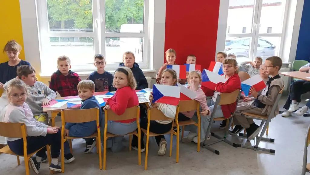 Kaliszkowice Ołobockie: Dzień Języków Obcych w szkole podstawowej